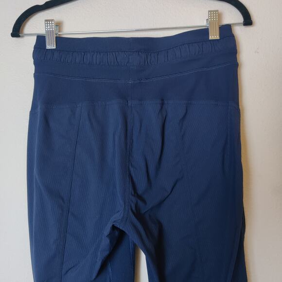 Lululemon Dance Studio Mid Rise 25" Lightweight Cropped Pant True Navy Blue 4 - Picture 10 of 15